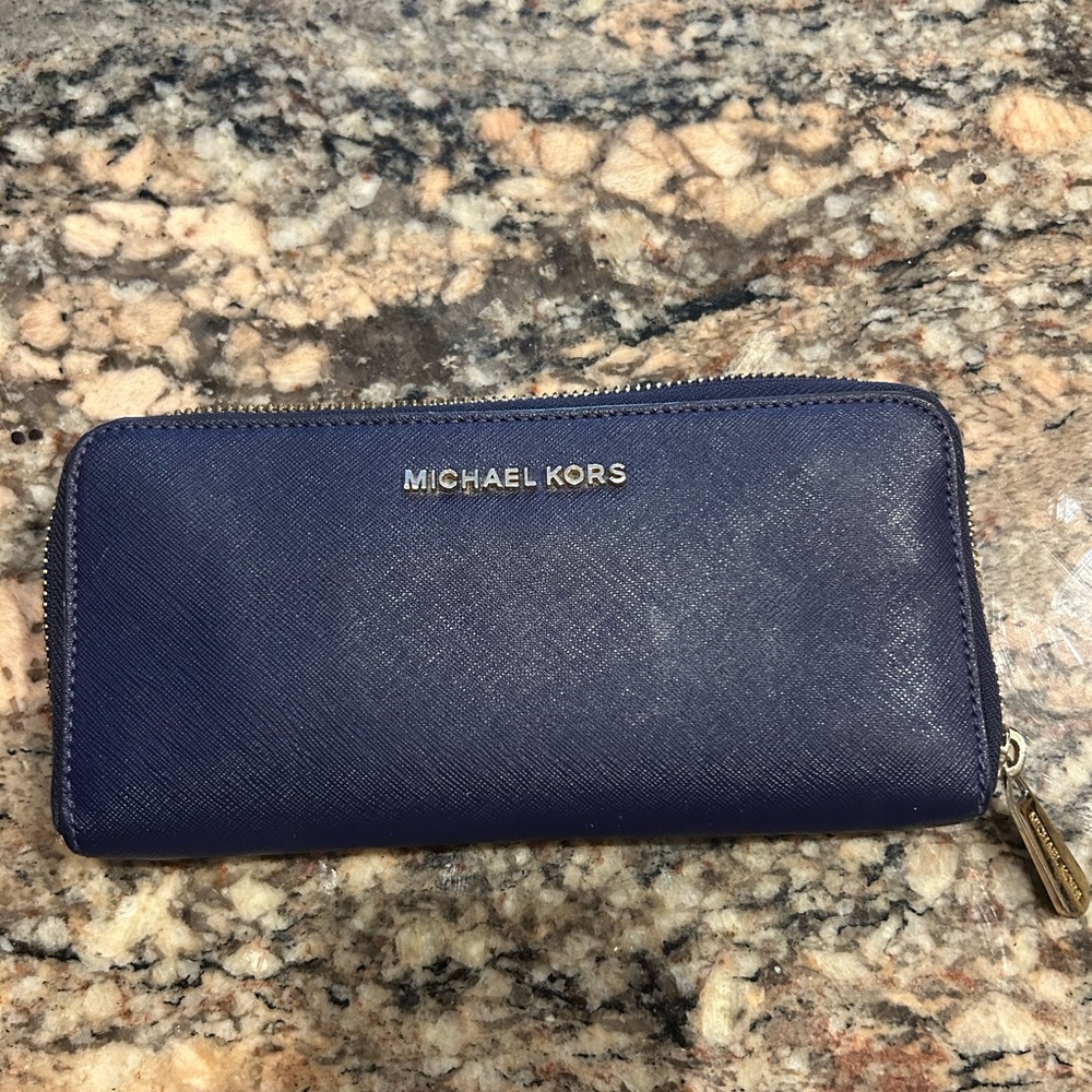 Michael Kors Purple Zip-Around Wallet